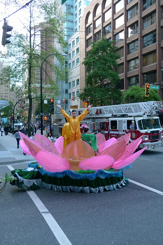 Canada+day+parade+vancouver+2011