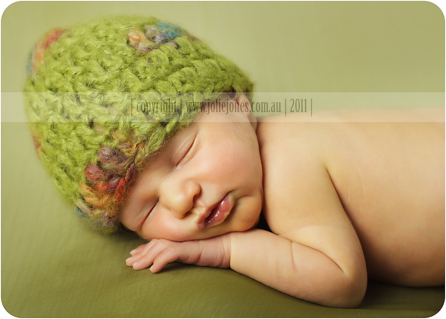 canberra newborn baby photographer picture green hat