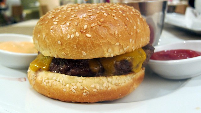 burger sideboob at nm cafe
