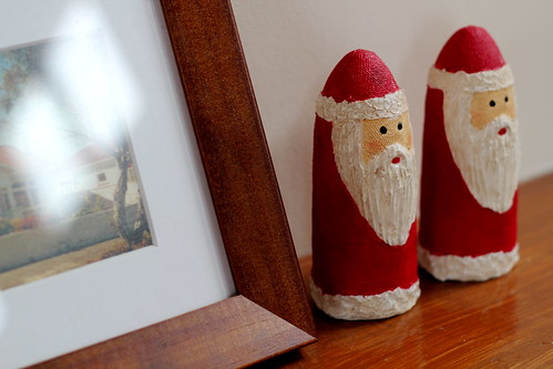 Sunday: I love these creepy santas