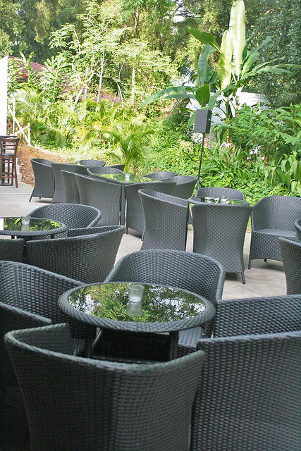Outdoor seating at Infusion