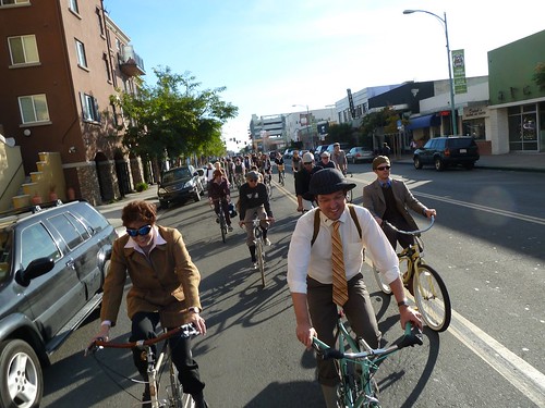 Participants at the San Diego's Second Annual Tweed Ride. Photo by Flickr user sd_yoshi