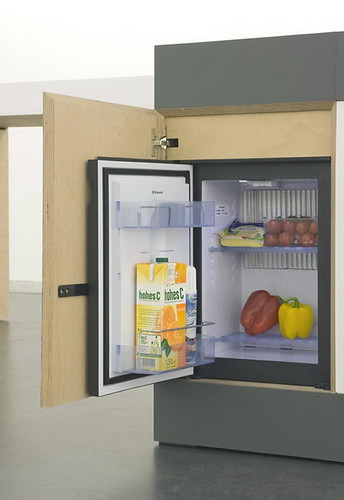 Refrigerator.www.renttoown.ph