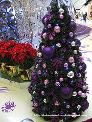 purple christmas tree @ shatin