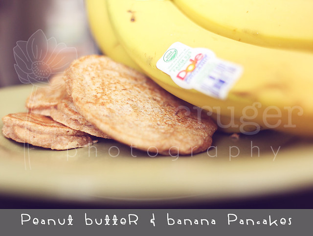 pb banana pcakes