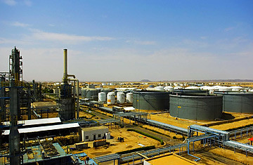 Sudan oil refinery where the newly-emerging oil-rich central African state has been under fire from U.S. imperialism for years. The leadership of the country is being hounded by the ICC which it is not a party to the Rome Statute. by Pan-African News Wire File Photos