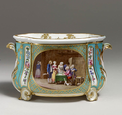 009-Cubeta florero-Porcelana de Sevres 1760-Decorador Charles-Nicholas Dodin-© 2000–2010 The Metropolitan Museum of Art