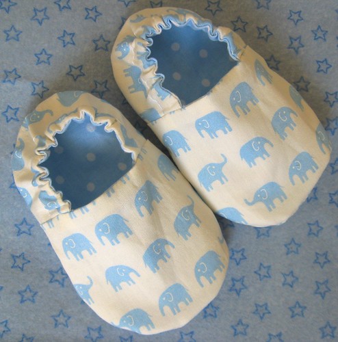 Reversible Baby Shoes, Elephants on Blue
