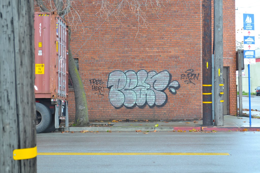 PEAR, Graffiti, Street Art, Oakland, 