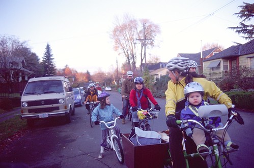 kidical mass tour de pie: checking the group's progress
