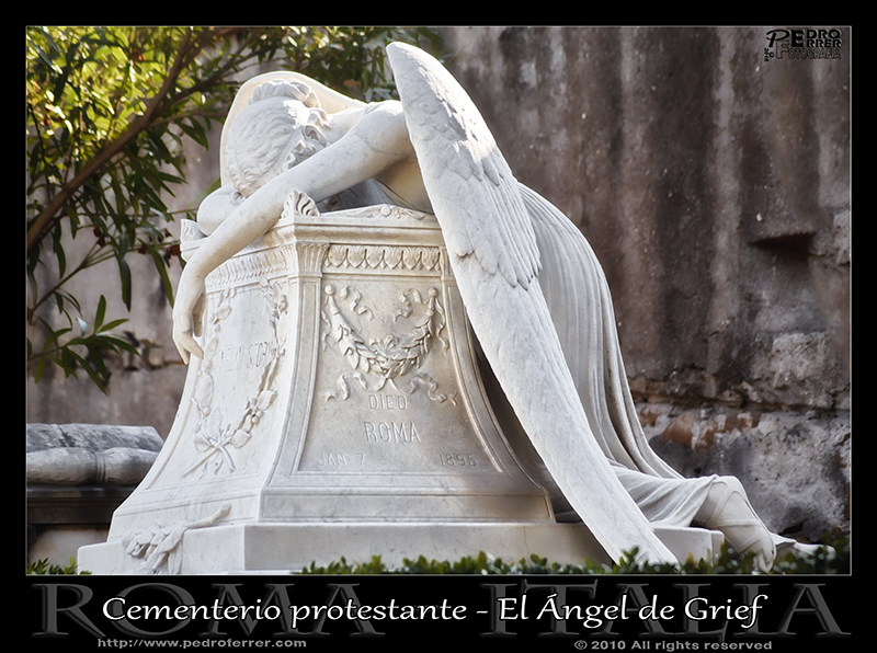 Roma - Cementerio protestante - El Ángel de Grief