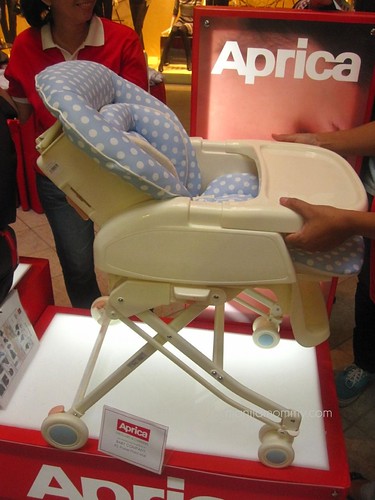 aprica high/low bed chair