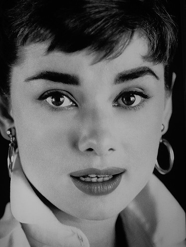 Audrey Hepburn by a.heart.17