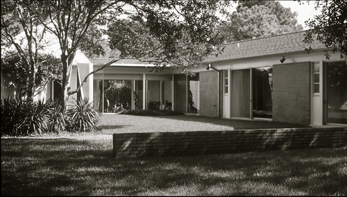 Mossy-Swartz-Johnson Residence (1956)