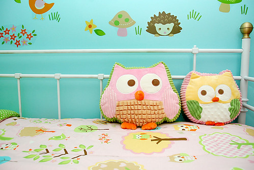 Owl pillows.