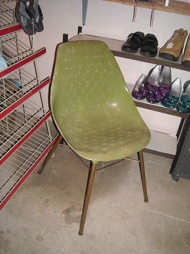 Green Egg Shell Chair