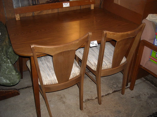 Danish modern Table and Chairs