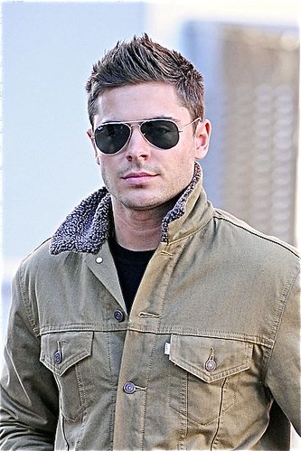 pictures of zac efron in 2011. Zac Efron - NYC 2011