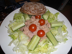 Tuna salad and rye bread
