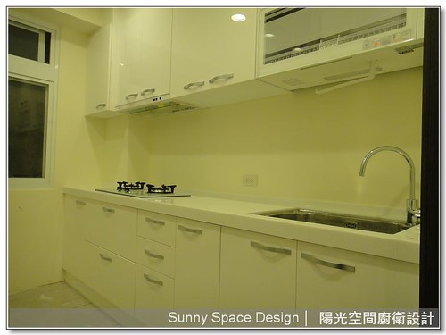廚具工廠-板橋萬板路彭先生二字型廚房設計-陽光空間廚衛設計