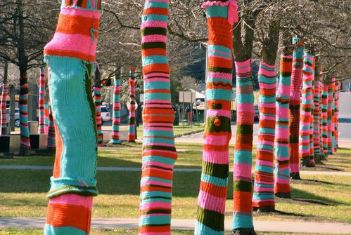 Knitted Wonderland: Yarn Bomb goes off