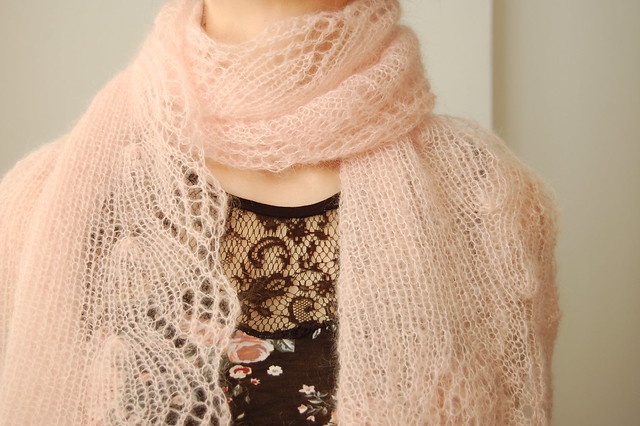 parasol stole - laceweight