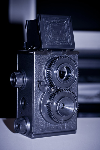 Day 151 - Recesky Twin Lens Reflex Camera Complete