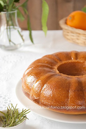 Torta all'Arancia e Rosmarino-Orange and Rosemary Cake