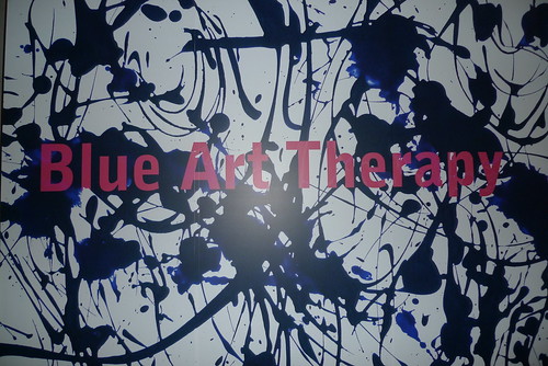 Vitrines Blue Art Therapy au Citadium, Paris, mars 2011