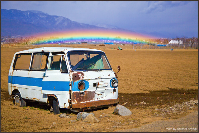 old car&rainbow