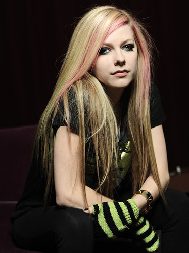 avril lavigne 2010 calendar. Avril Lavigne / Photoshoot