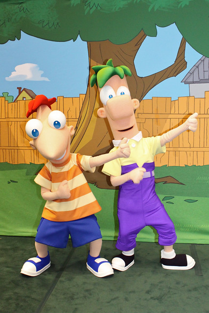 Meeting Phineas and Ferb!!