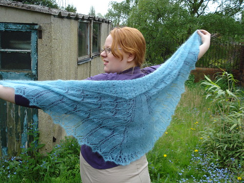 The Grateful Crane The Crane Wife inspired shawl for Japanese tsunami earthquake doctors without borders donation