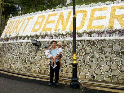 Big Bukit Bendera sign