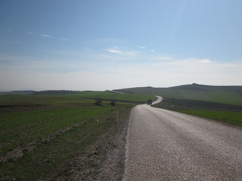 Quiet road near Manyas