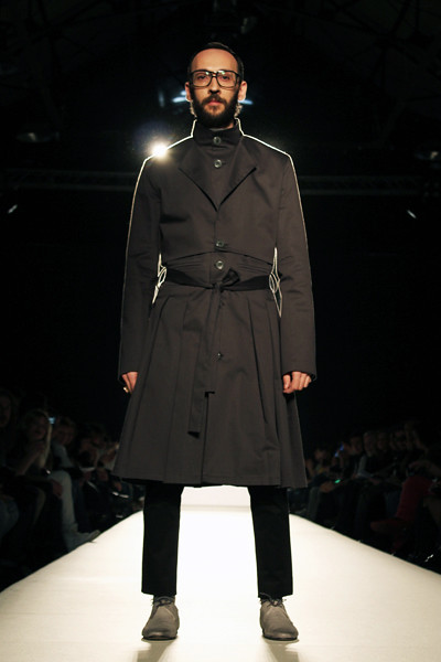 fashionarchitect.net_sotiris_georgiou_multidimensional_aw2011-12_04