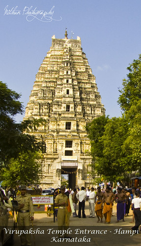 Virupaksha Temple by Mithun Kundu