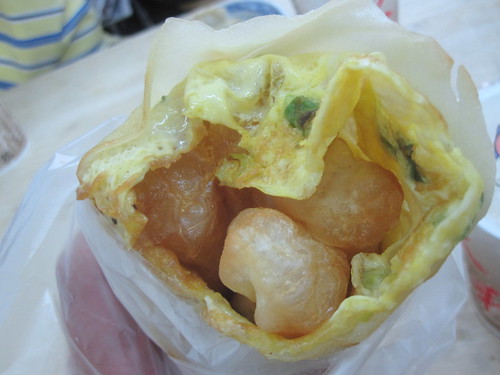 Chinese Donut wrapped with Egg Pancake (油條包蛋餅)