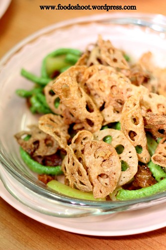 Lotus Root Chips with sugar peas (Large) - $15