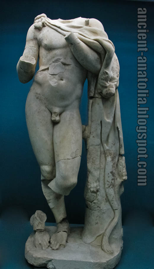 Aizanoi Satyr Statue