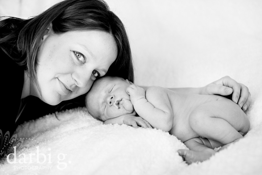 DarbiGPhotography-Kansas City newborn photographer-031511-MY-103