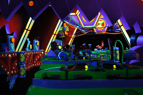 Hong Kong Disneyland Family Trip - Buzz Lightyear Astro Blasters