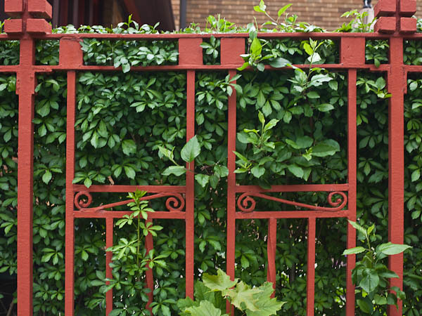 Wright-Like Garden Fence