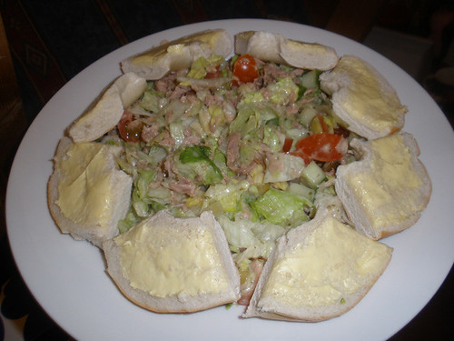 Tuna salad & bagel