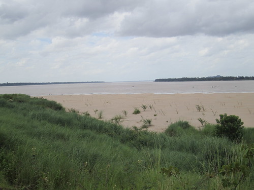 A beach on Ko Treung