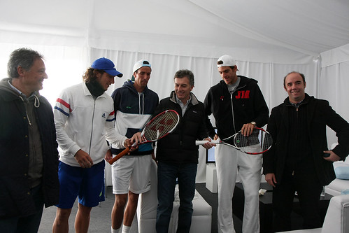 Juan Ignacio Chela - Mauricio Macri visitó a los integrantes de la Copa Davis (4 de 4)