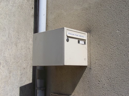A normal French mailbox