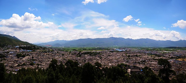 panoramic view of Lijiang Old Town