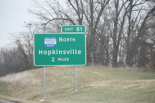 New guide sign for Pennyrile Parkway on I-24 East
