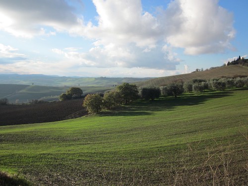 Riding down from Pienza